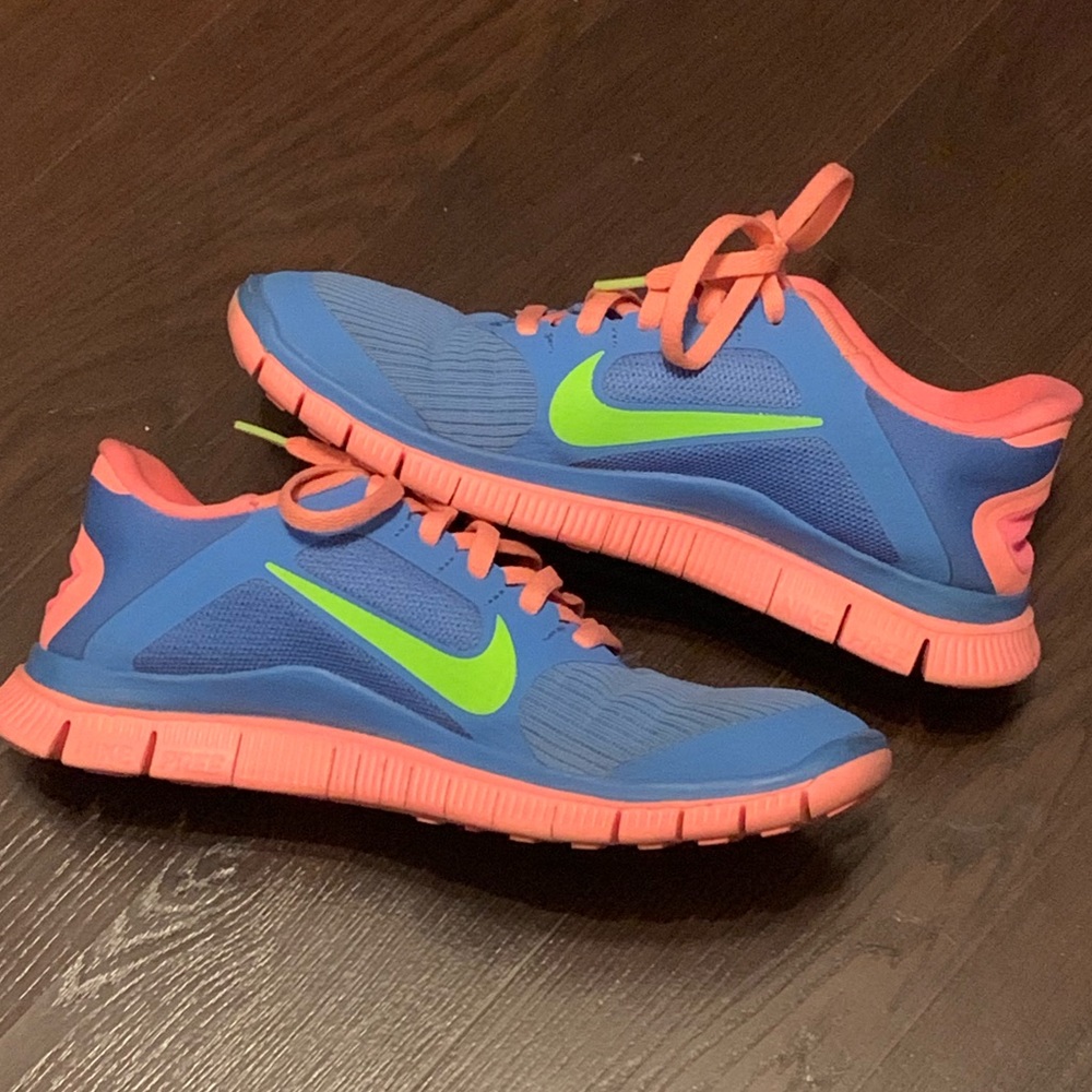 Women’s Nike Free 4.0 running shoes